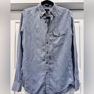 J. Crew • Men’s Button Down Shirt